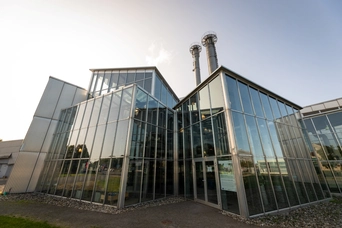 HKW Minden Das HKW in Minden. Ein modernen Gebäude. Viele Fenster