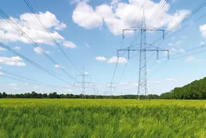 Strommasten im Stromnetz.